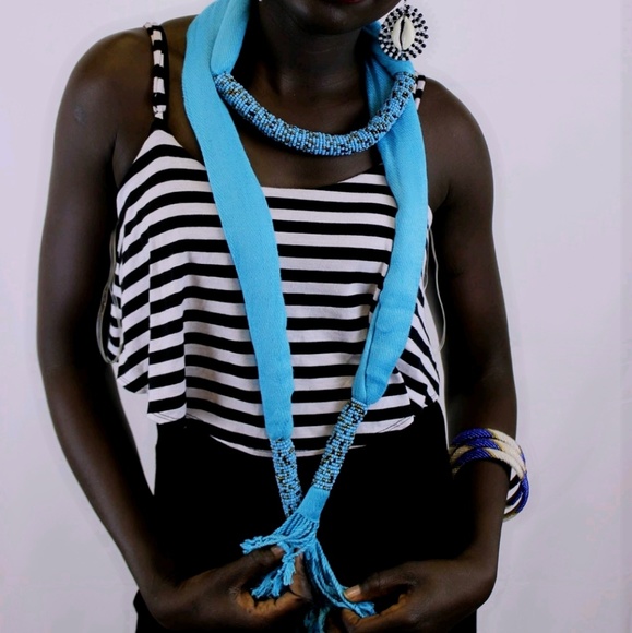 Scarfs - Picture 2 of 2